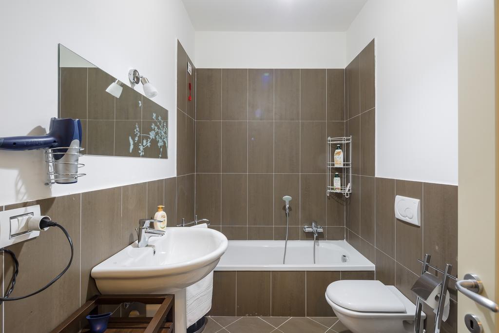 Cattaneo Arena Apartaments ヴェローナ エクステリア 写真